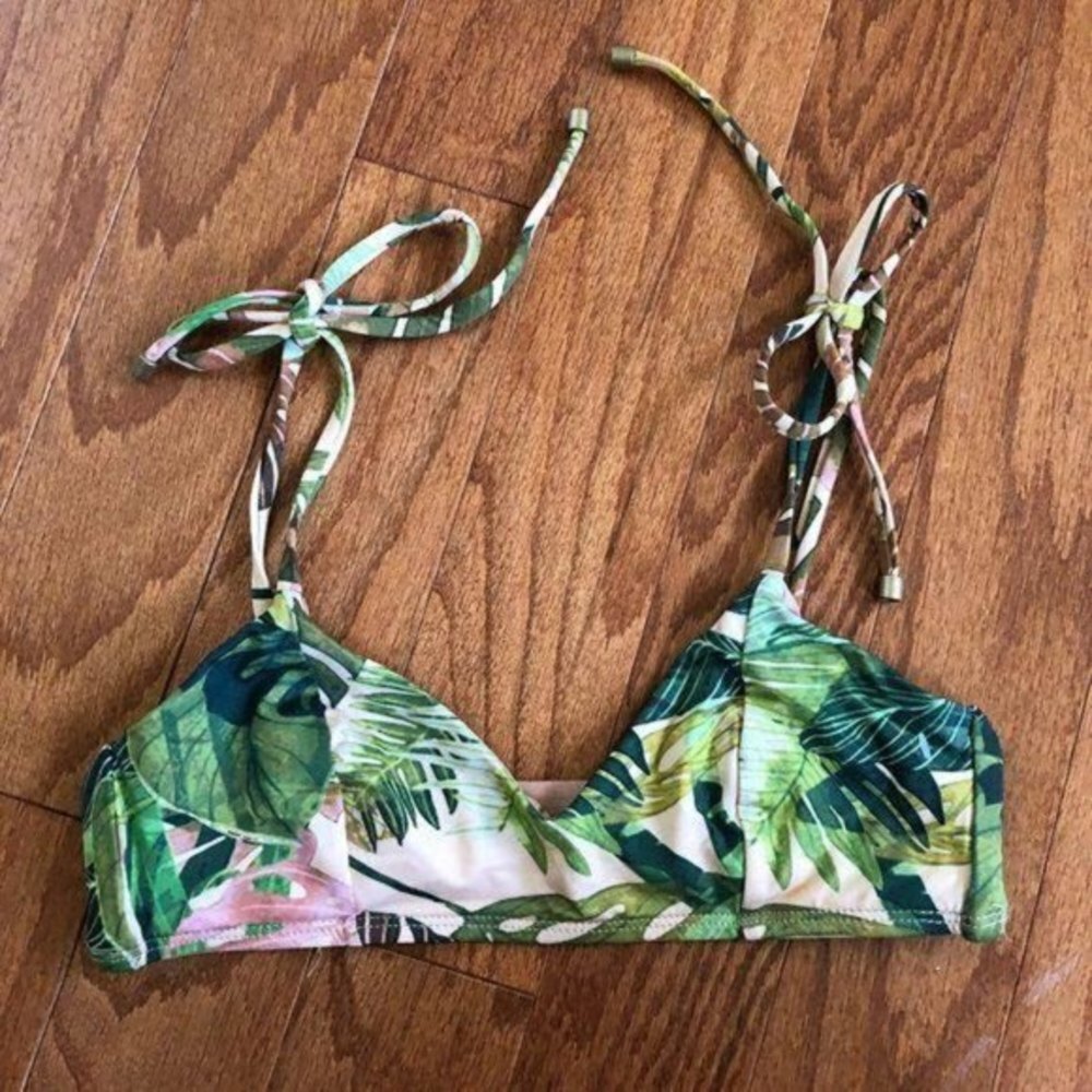 Vitamin A Tie Strap V Neck Leaf Print Bikini Top - Picture 8 of 10
